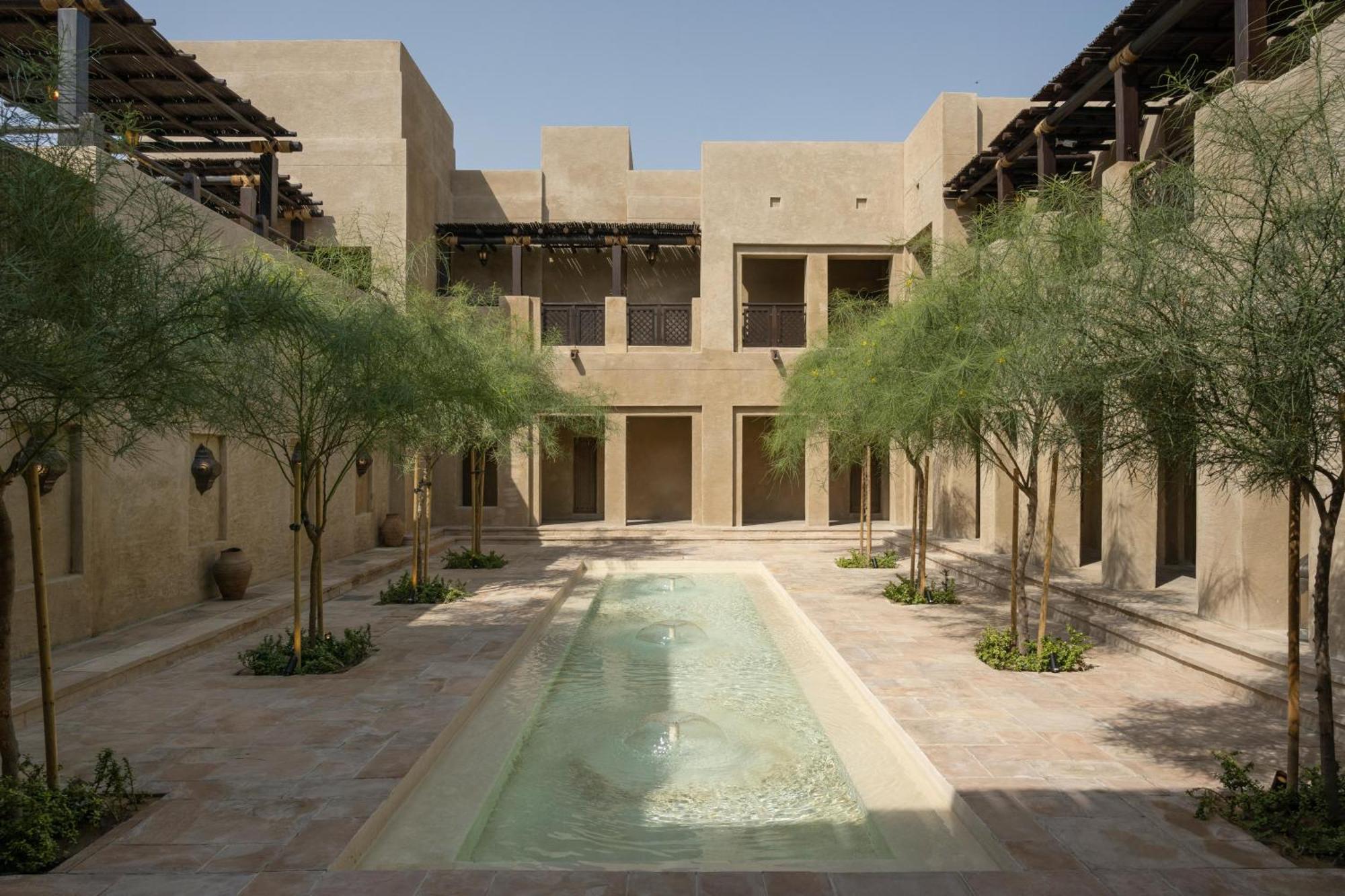 Bab Al Shams, A Rare Finds Desert Resort, Dubai Eksteriør billede The Ritz-Carlton, Bahrain